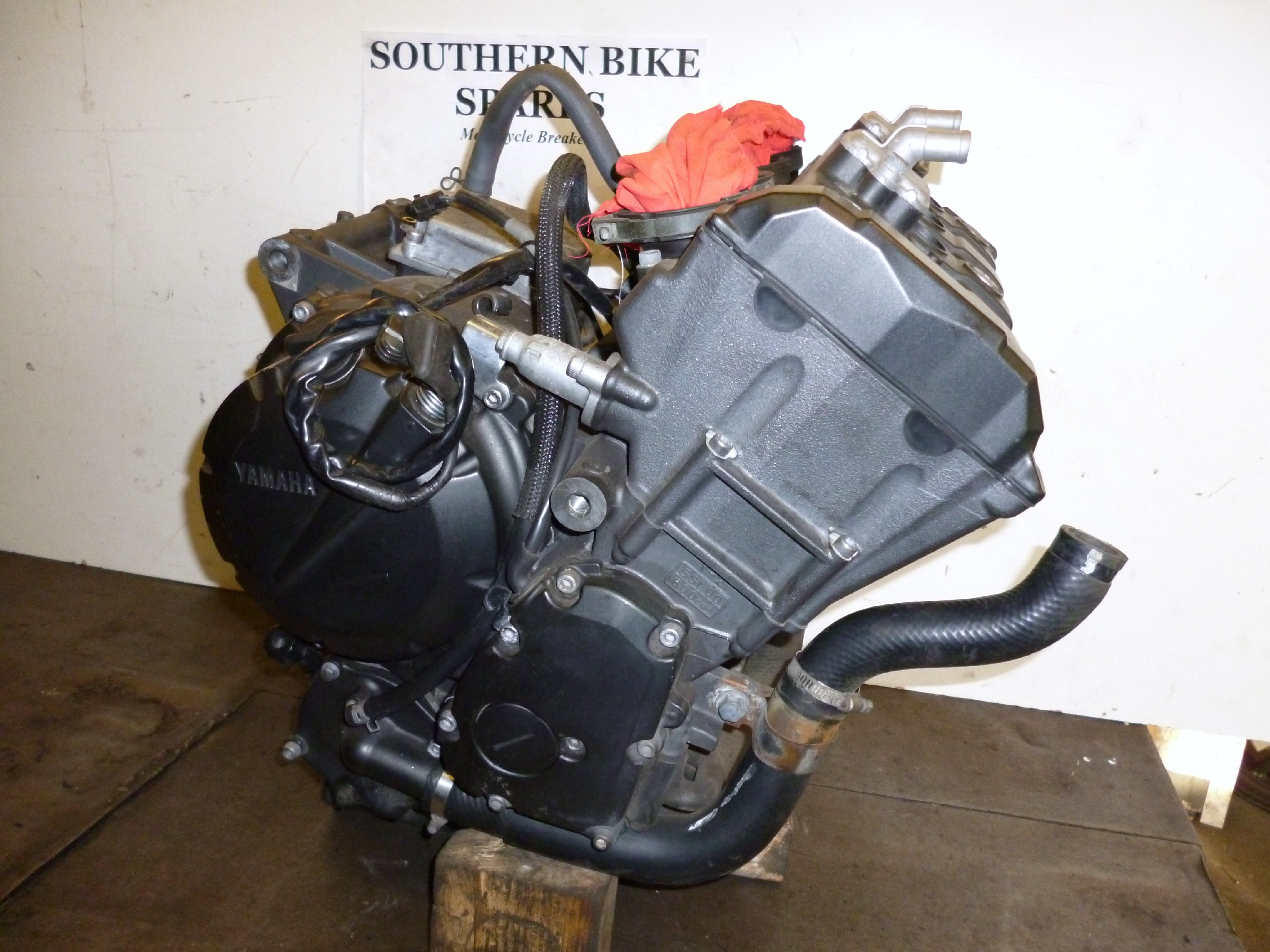 2005 Yamaha FZ6N 5VX Fazer Complete Engine / Motor *BIKE BREAKING* FZ6